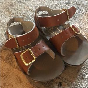 Saltwater sandals